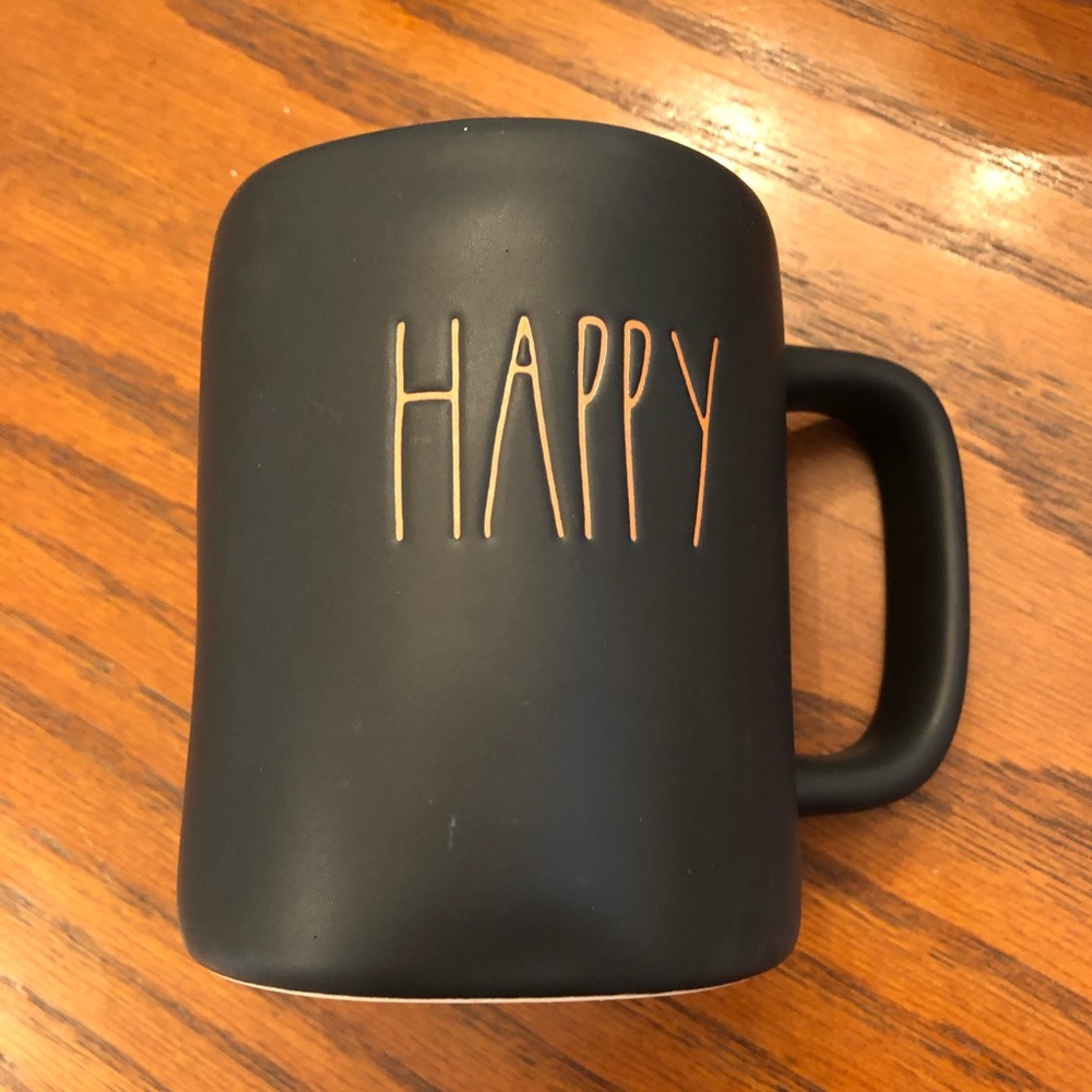 NWOT: 2018 Black Rae Dunn Happy Halloween Mug